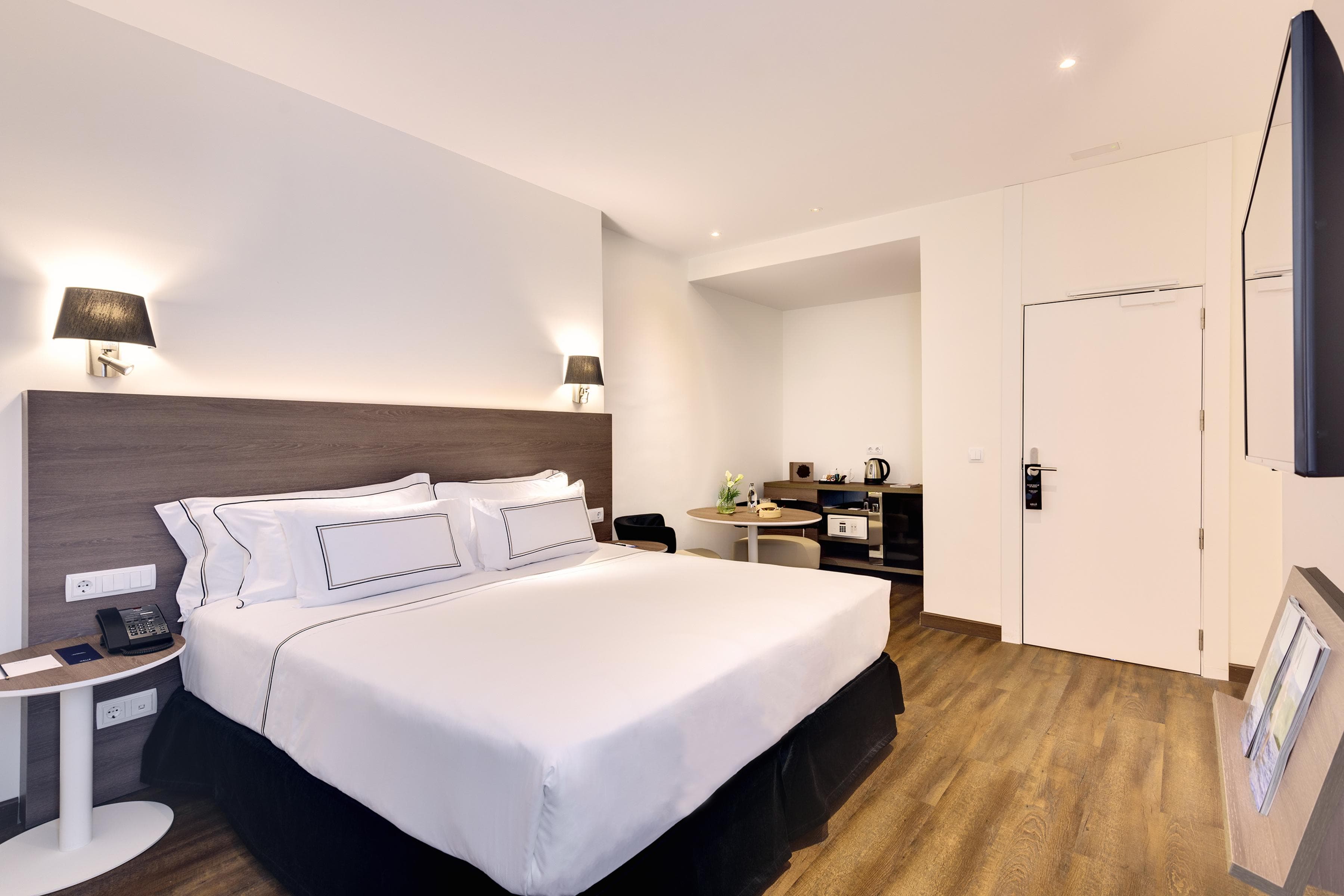 Melia Madrid Serrano - 26