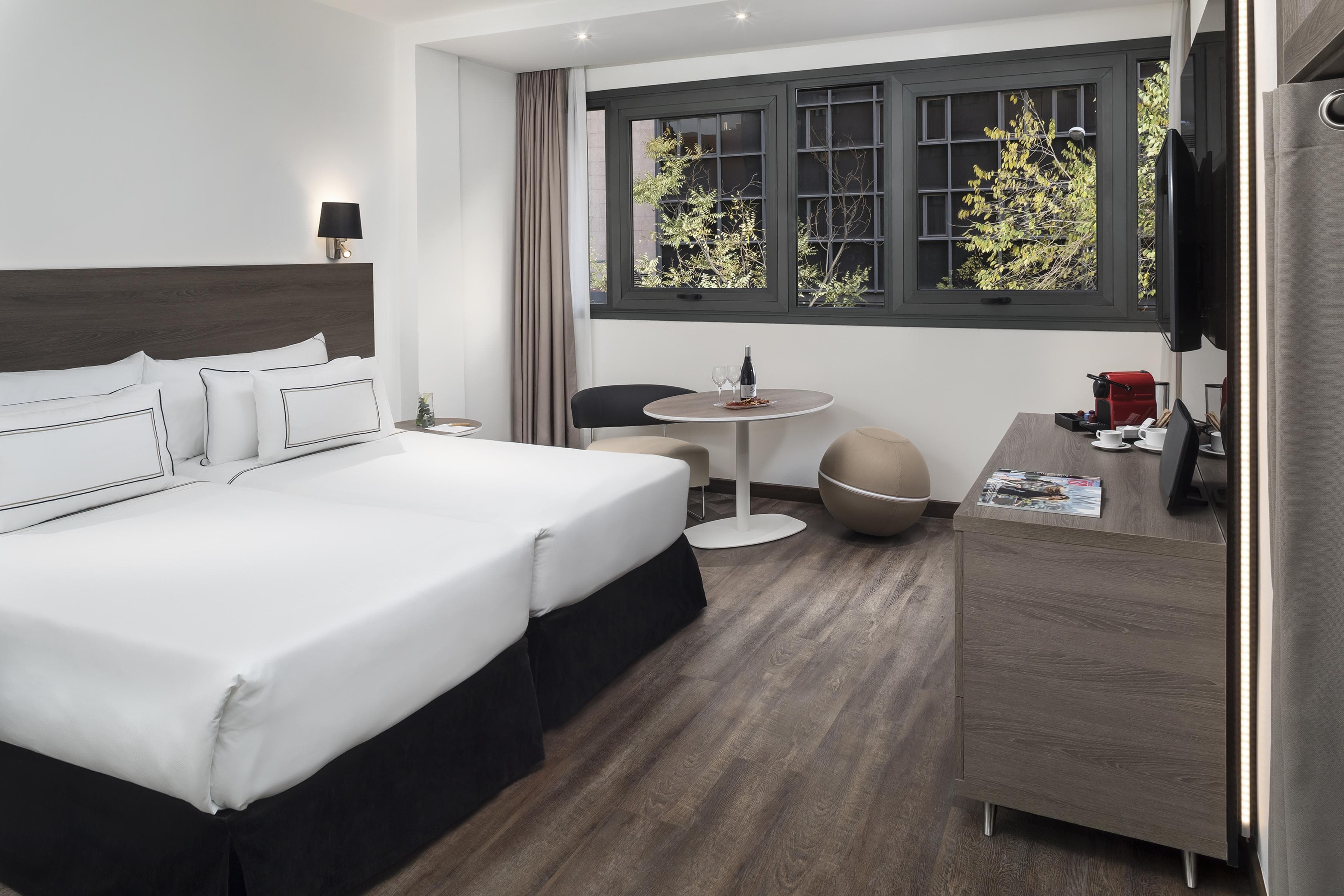 Melia Madrid Serrano - 28