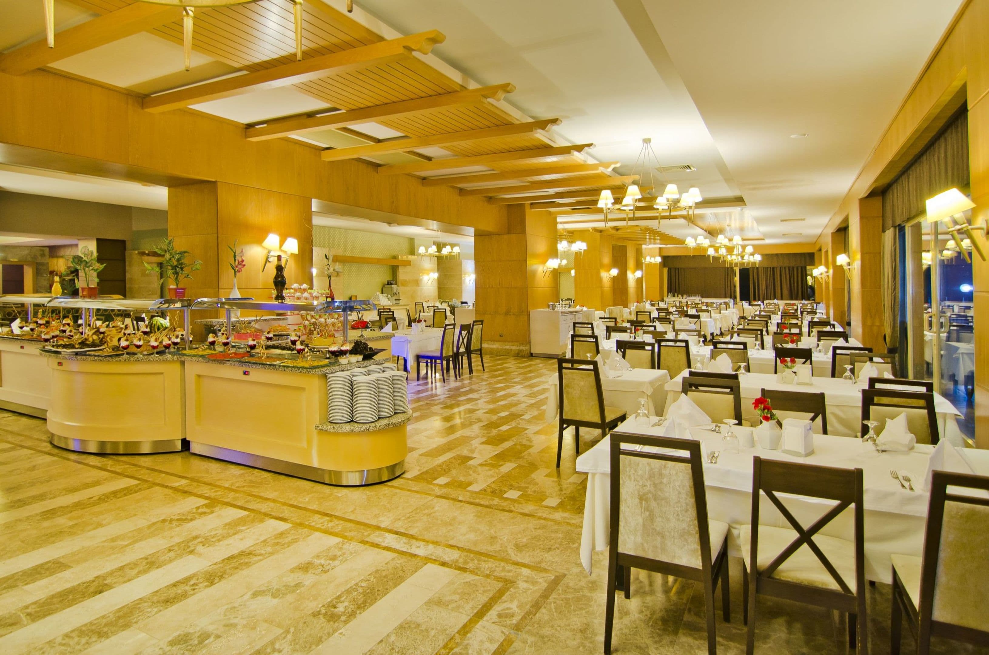 Fantasia Deluxe Hotel Kusadasi - 57