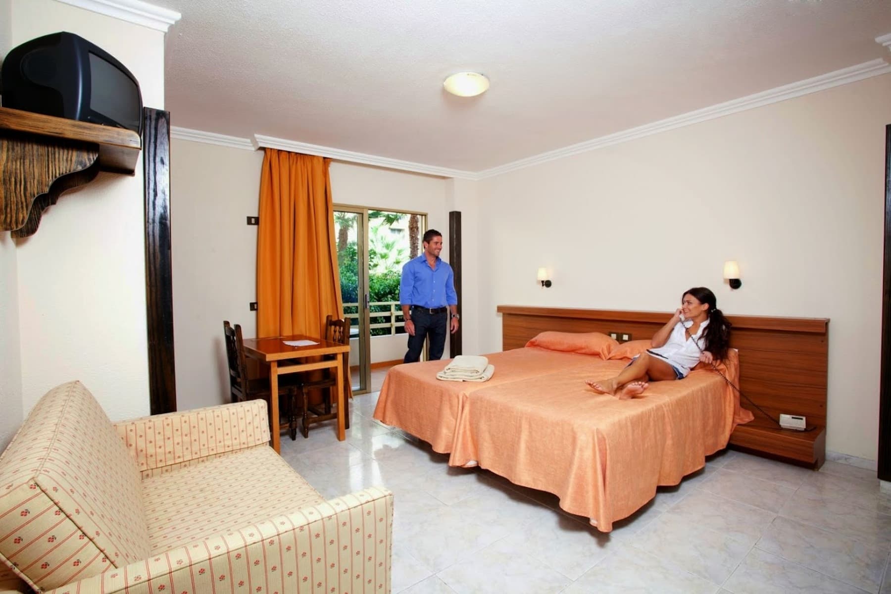 Be Smart Florida Plaza - 51