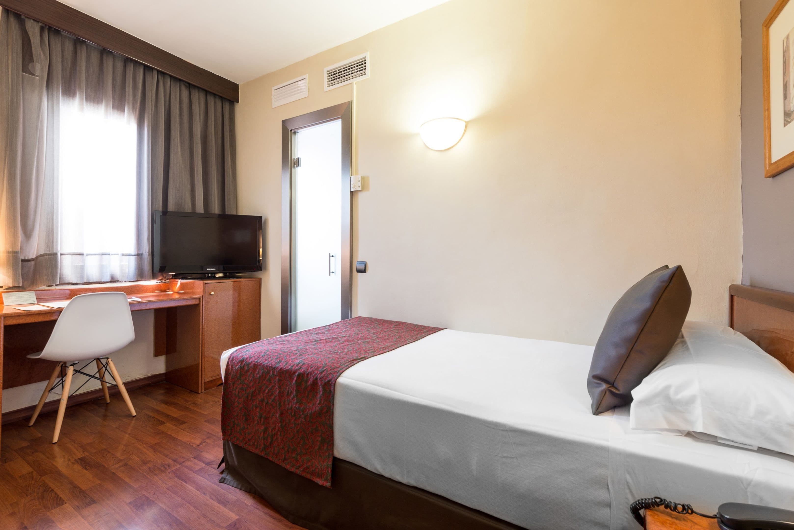 Catalonia Castellnou - 56