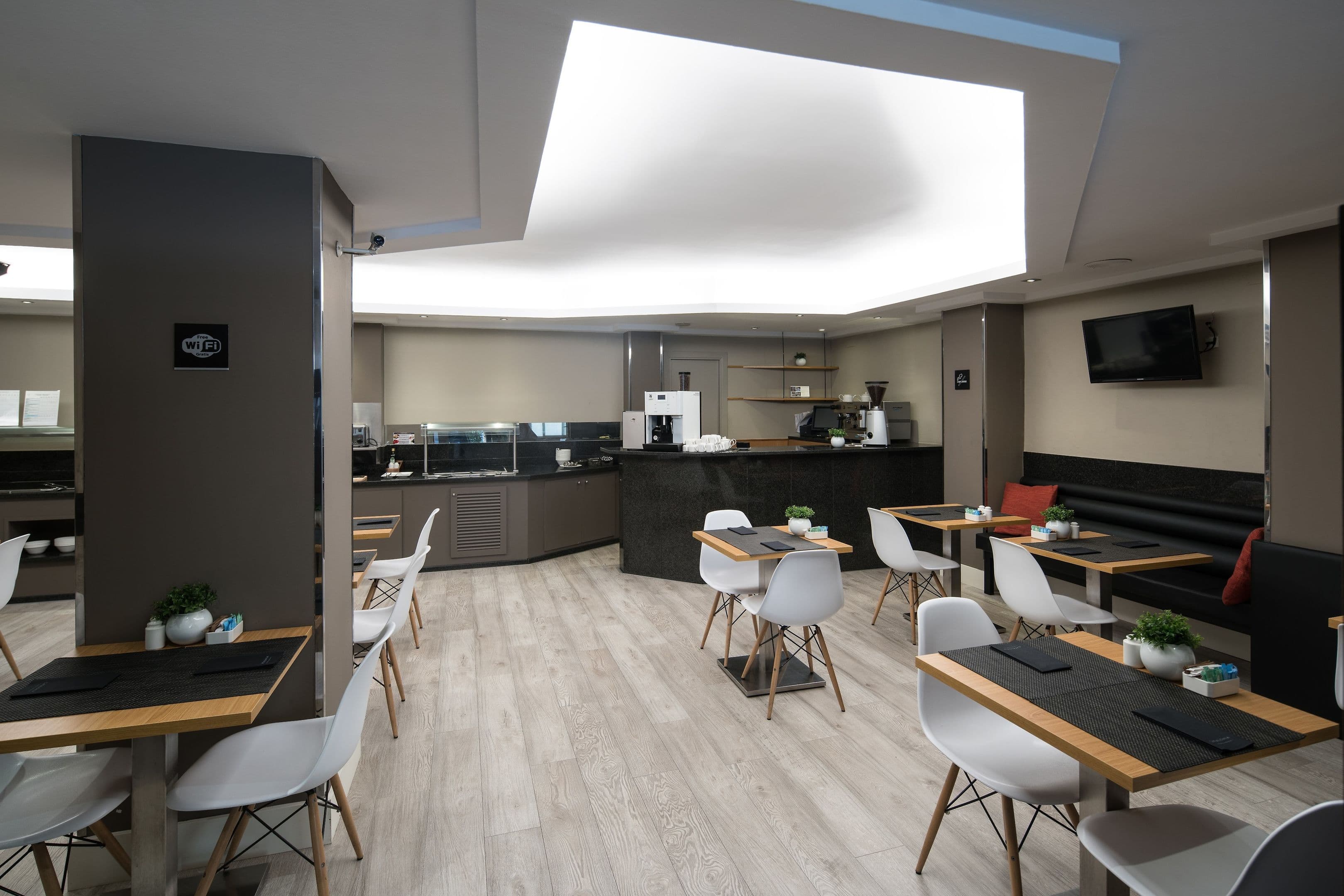 Catalonia Albeniz - 50