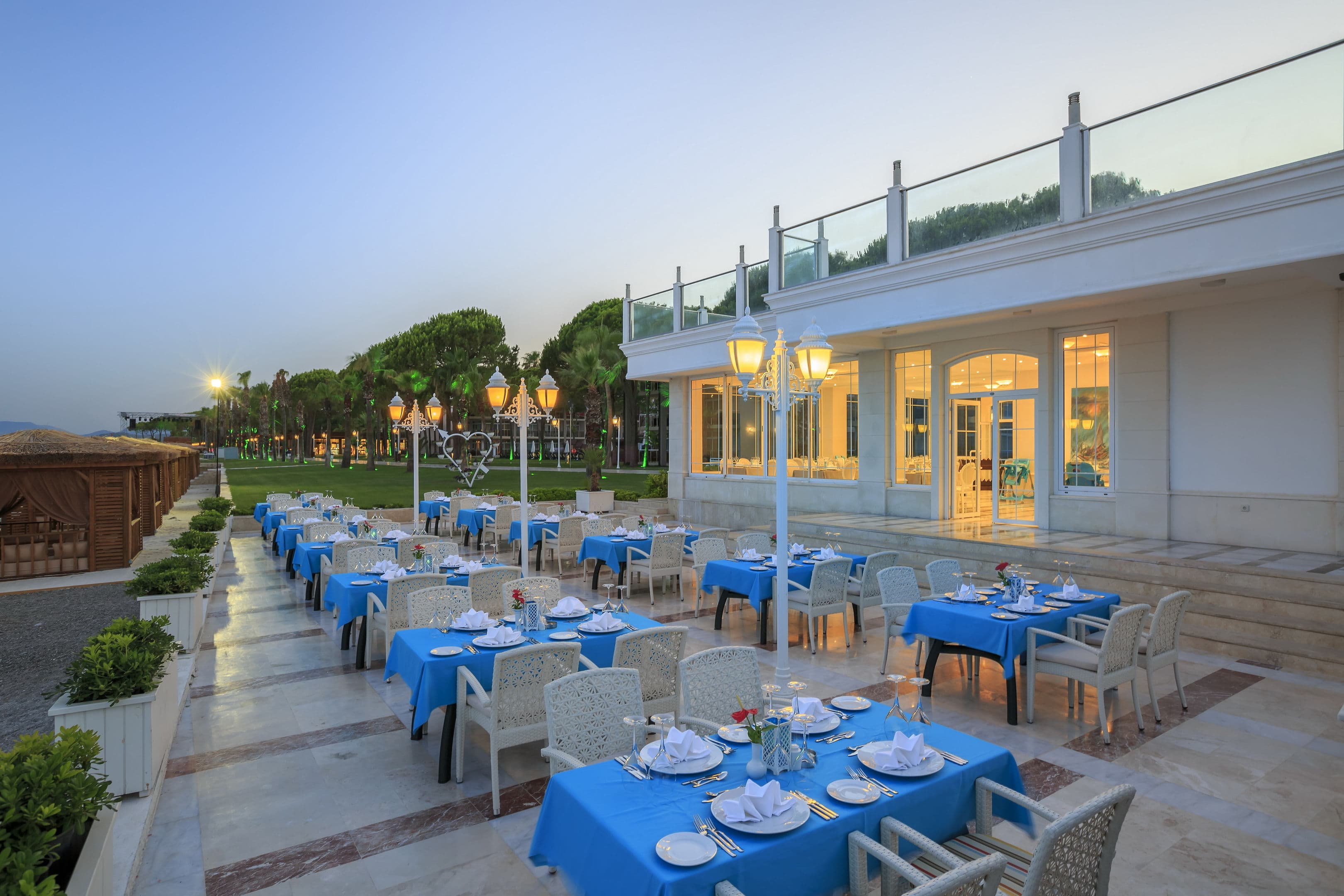 Charter Antalya - Dobedan World Palace Hotel (ex Alva Donna World Palace) - 26