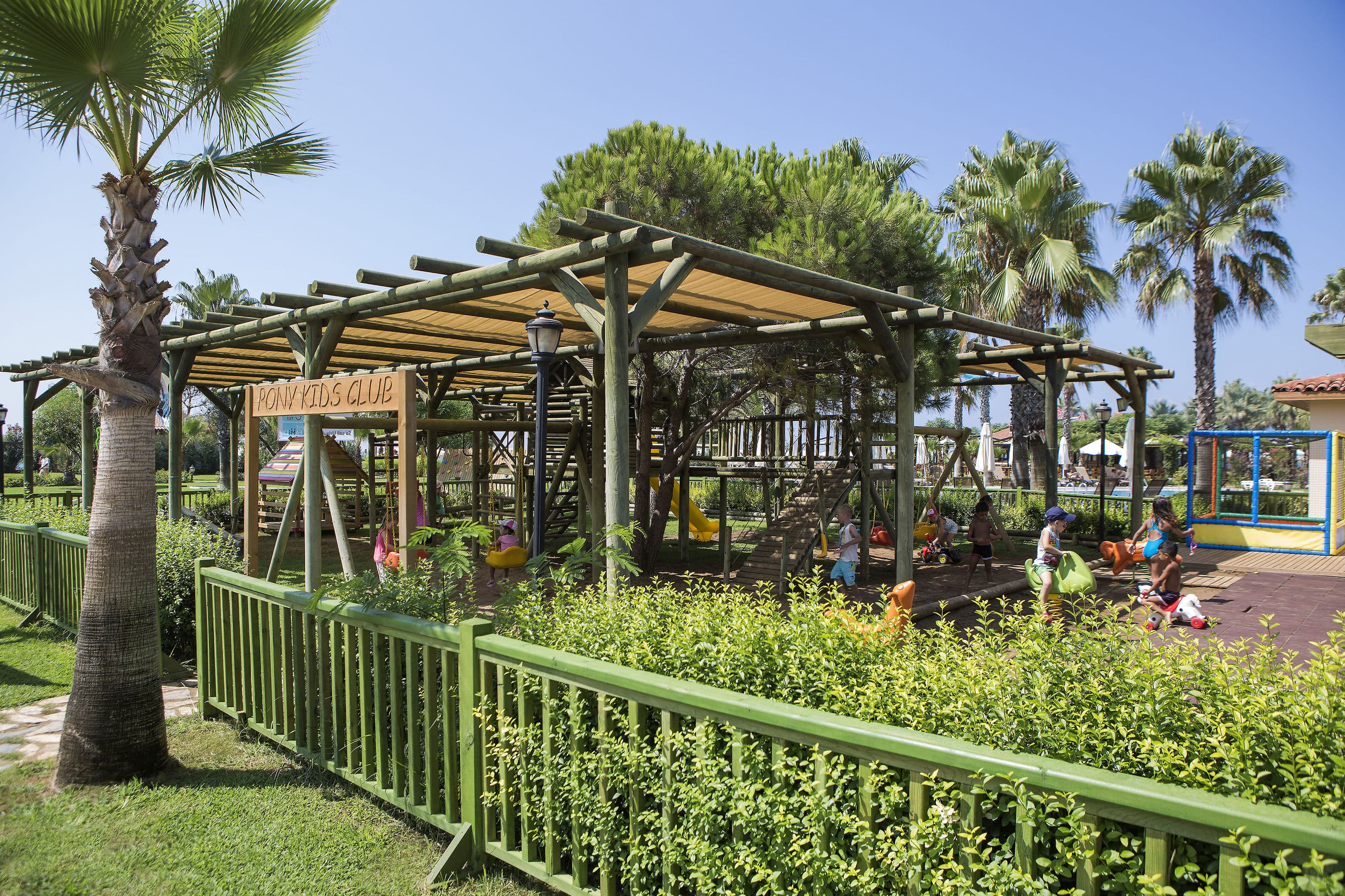 Hotel Bellis Deluxe - 33