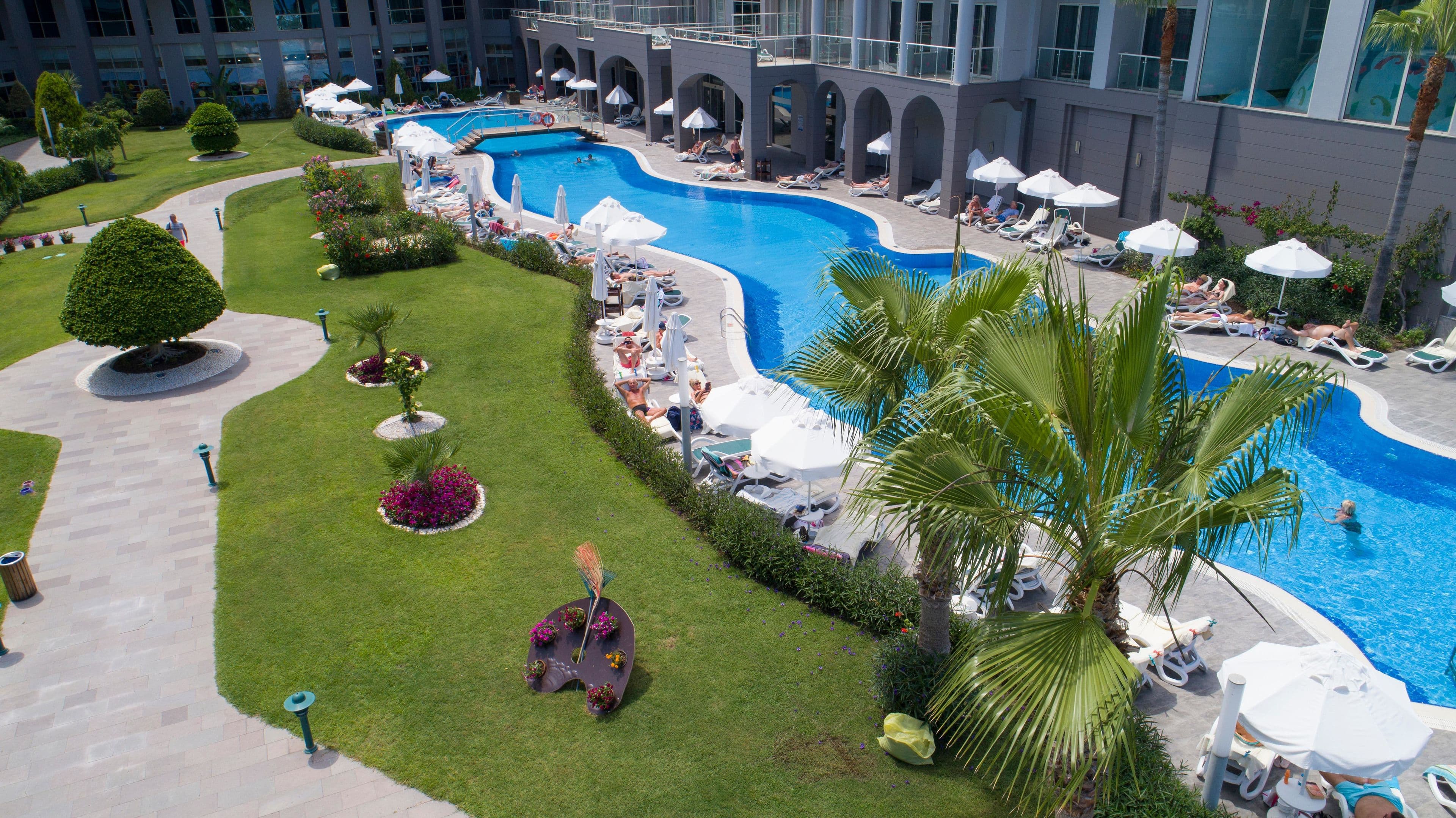 Akra Kemer - 47