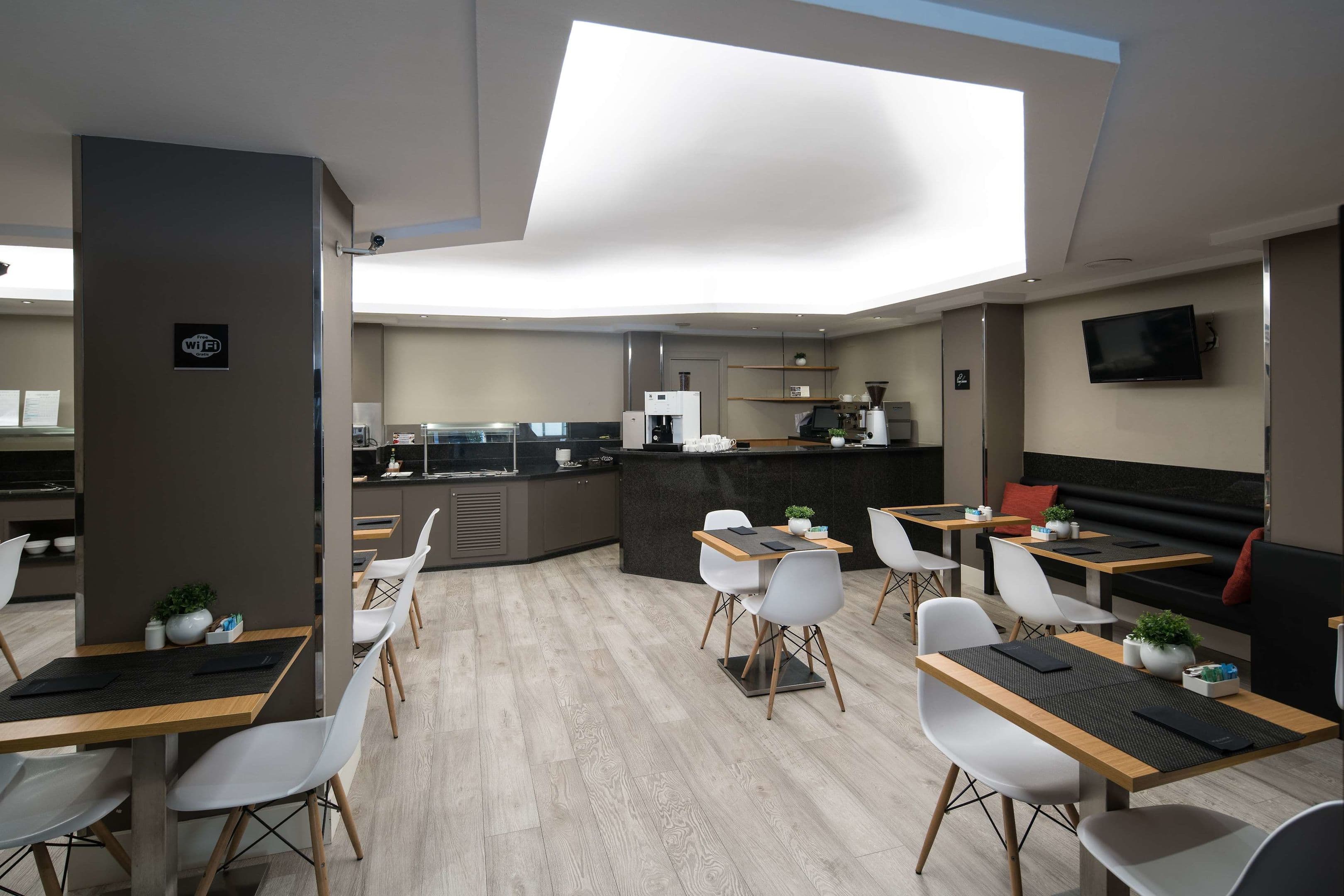 Catalonia Albeniz - 63