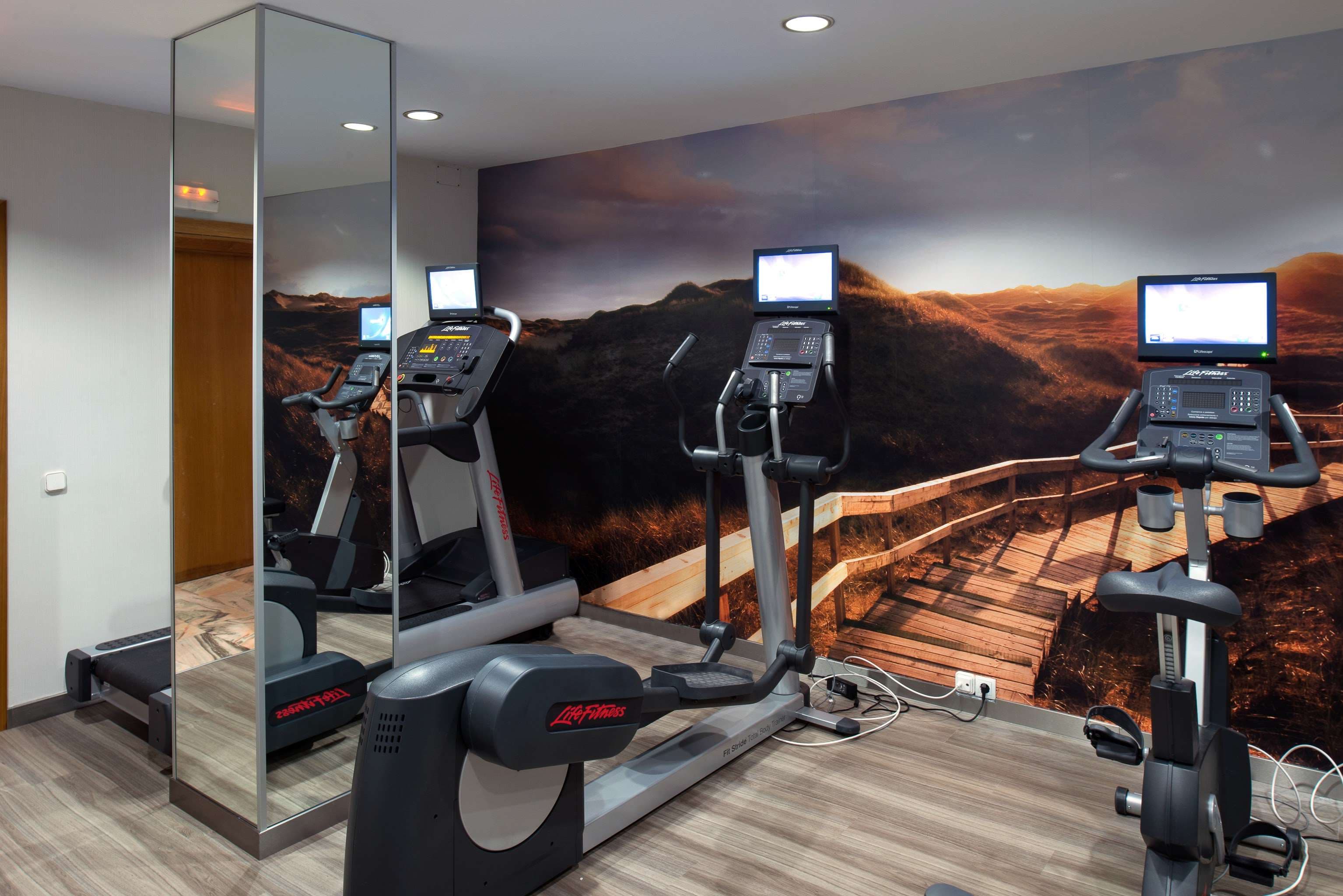 Catalonia Albeniz - 72