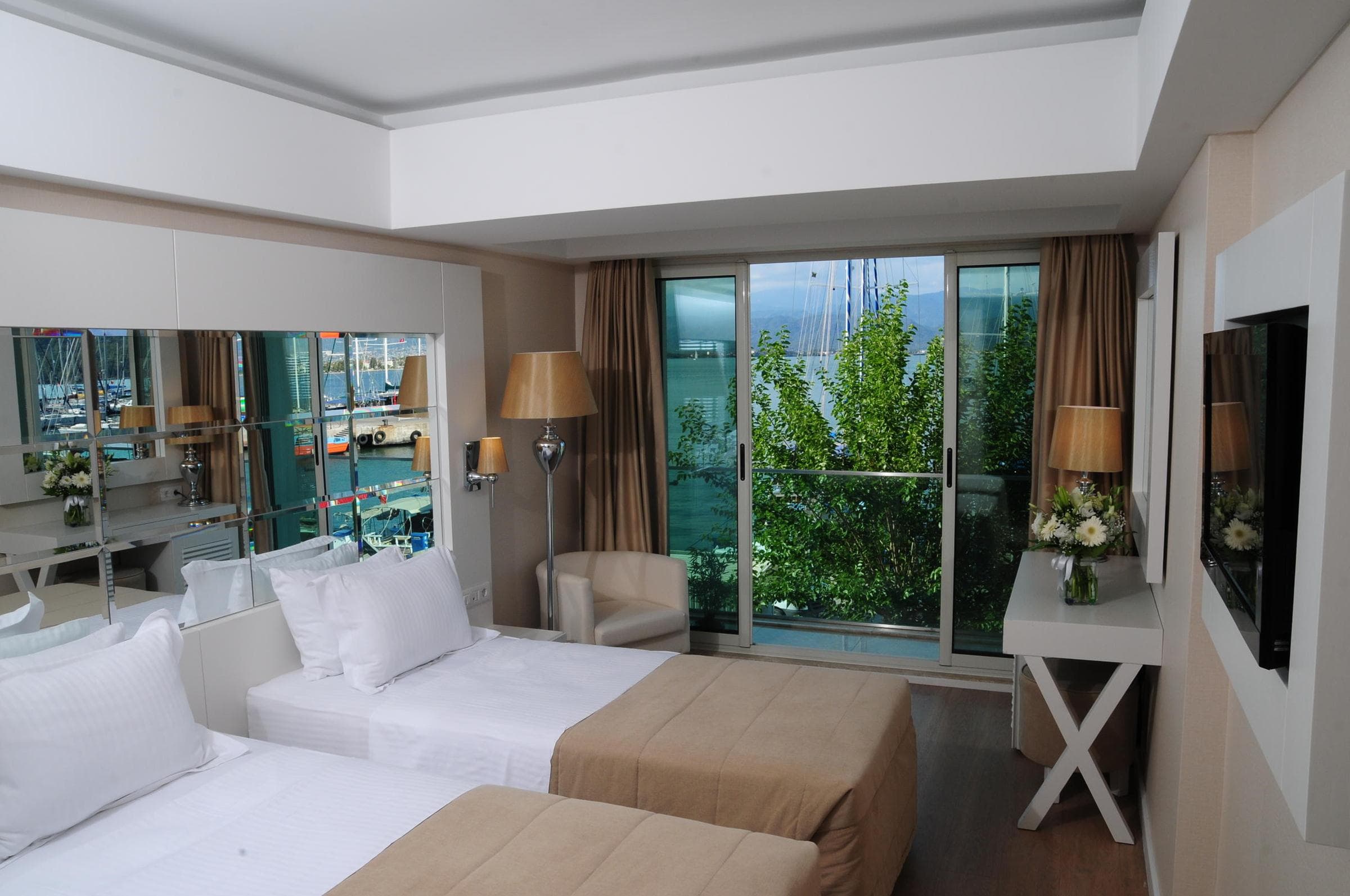 Alesta Yacht Hotel - 49