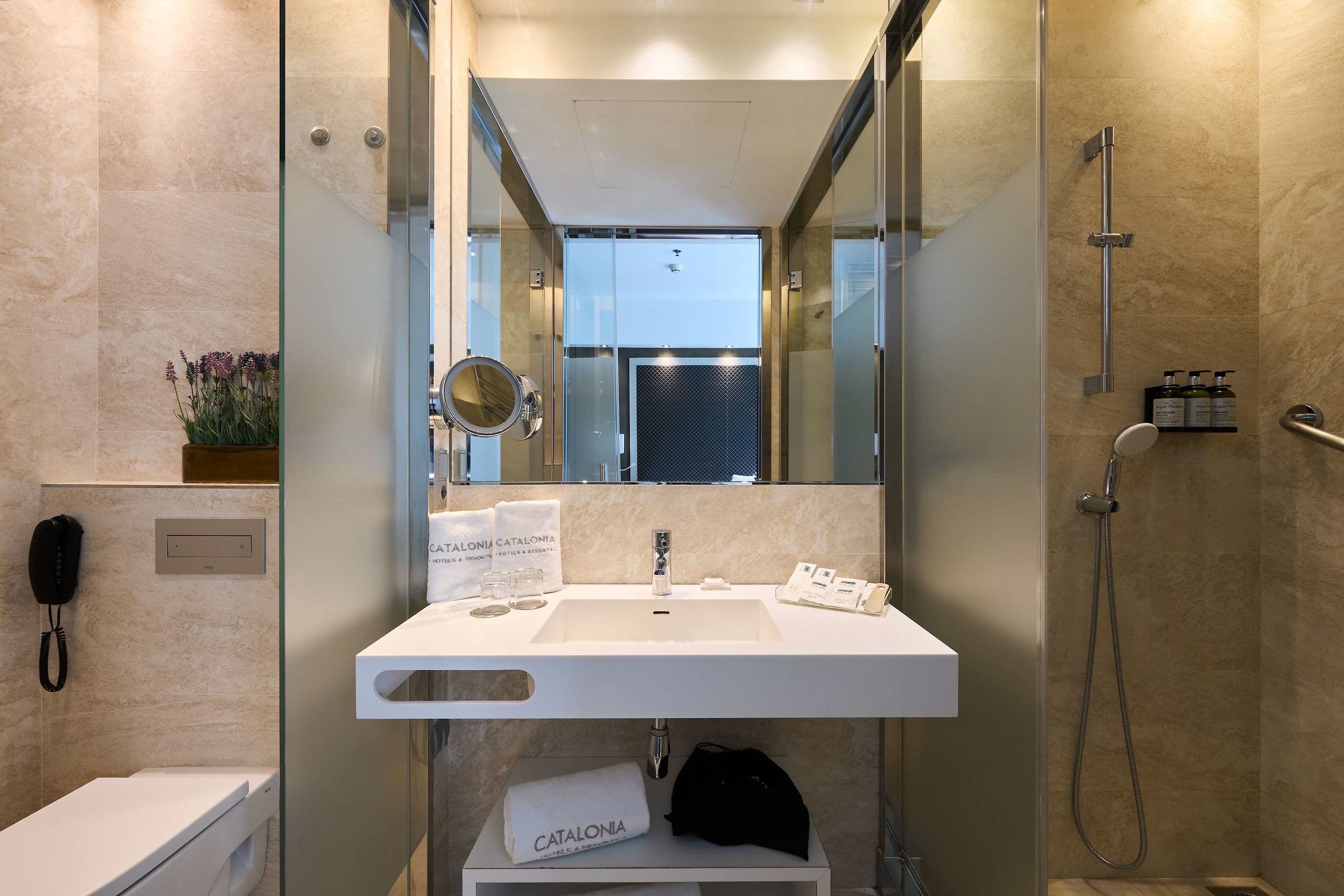 Catalonia Square - 106