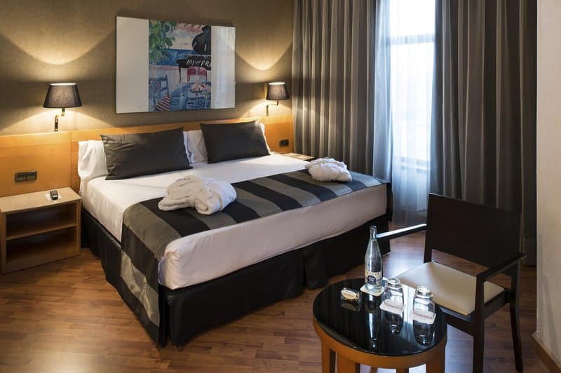 Catalonia Barcelona Plaza - 100