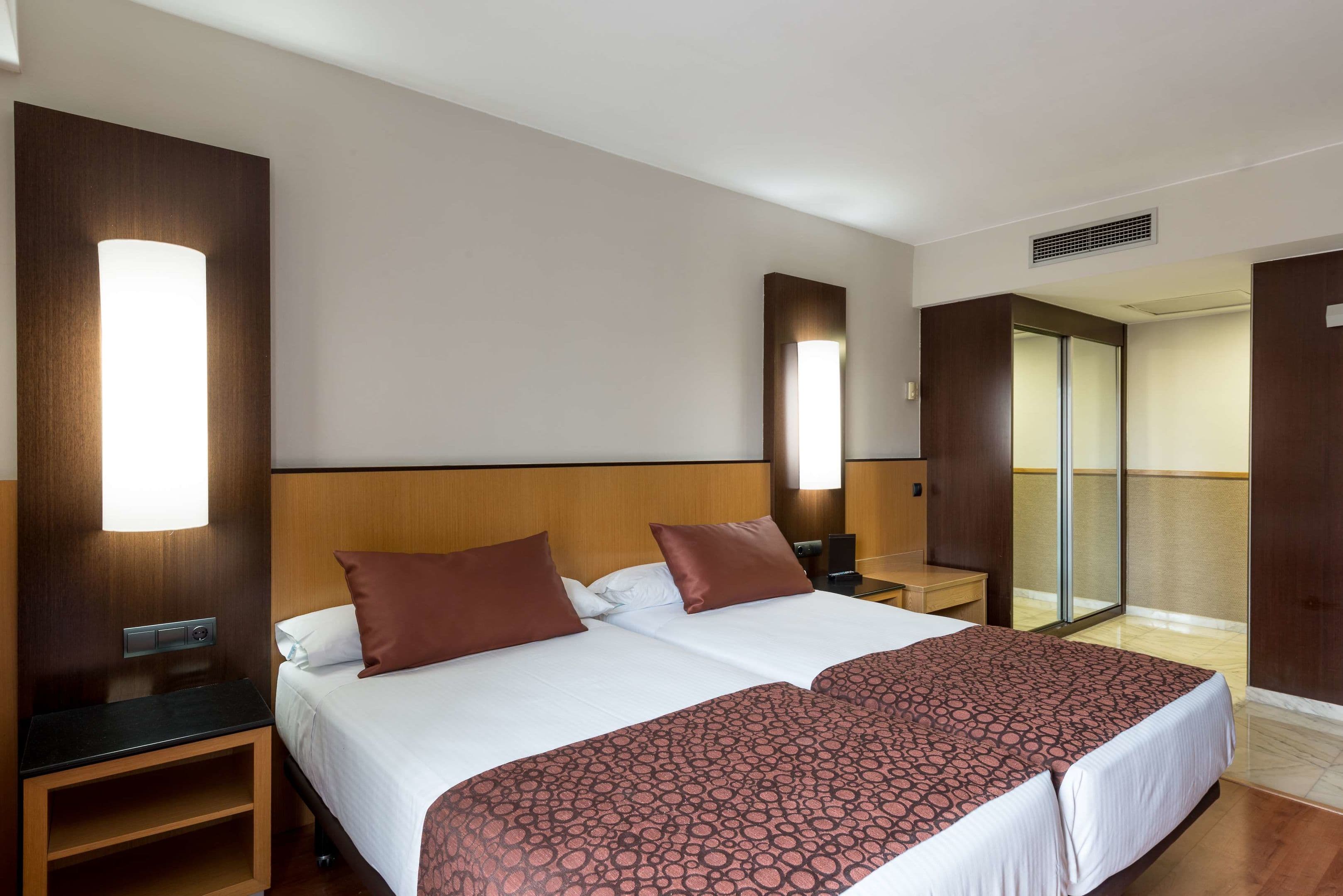 Catalonia Atenas - 98