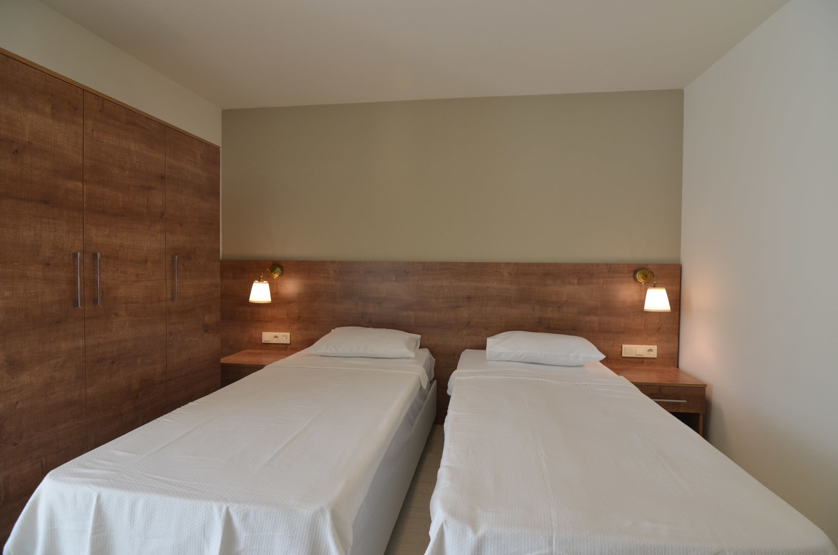 Elite Luxury Suite & Spa - 51