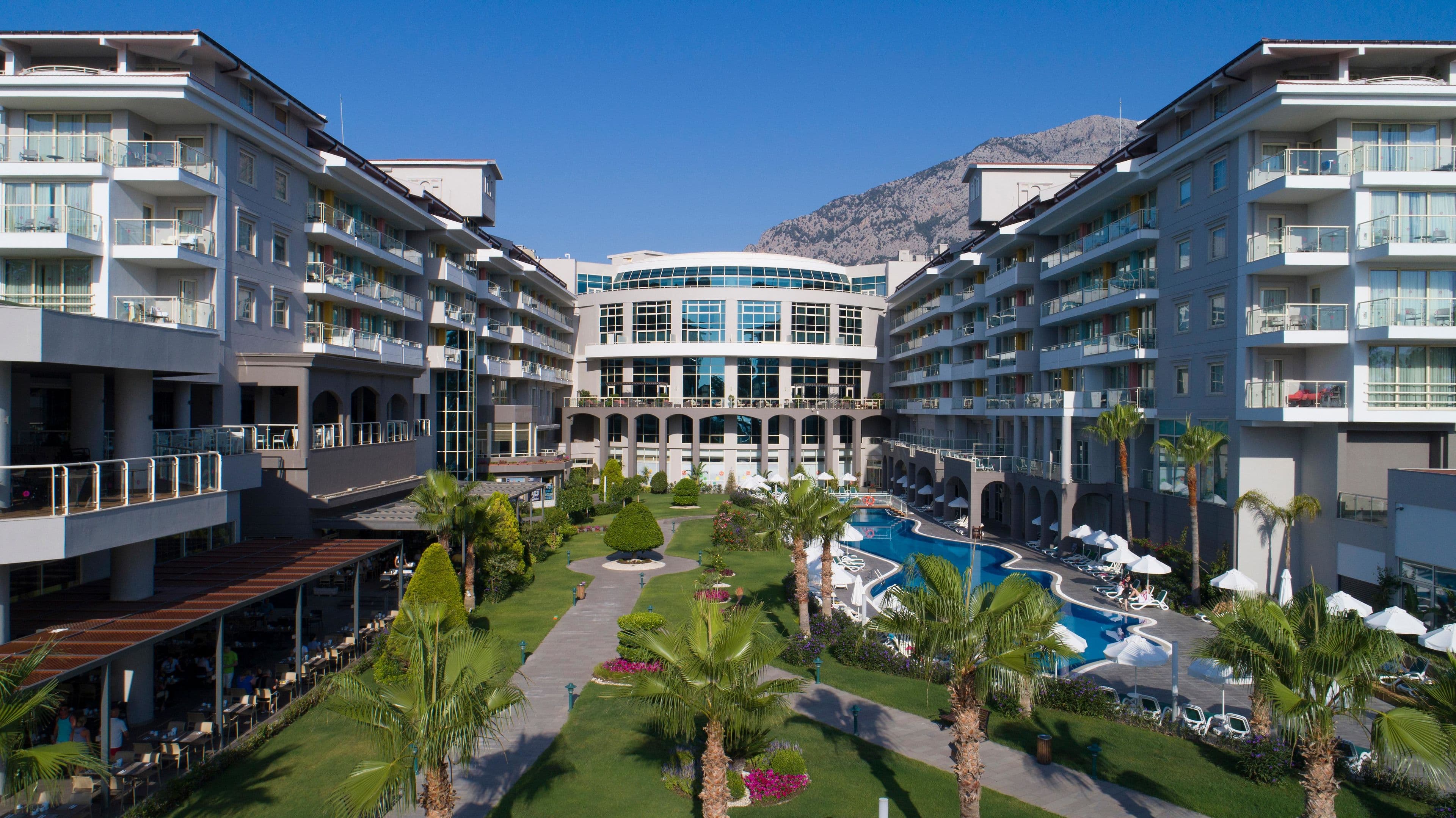 Akra Kemer - 51