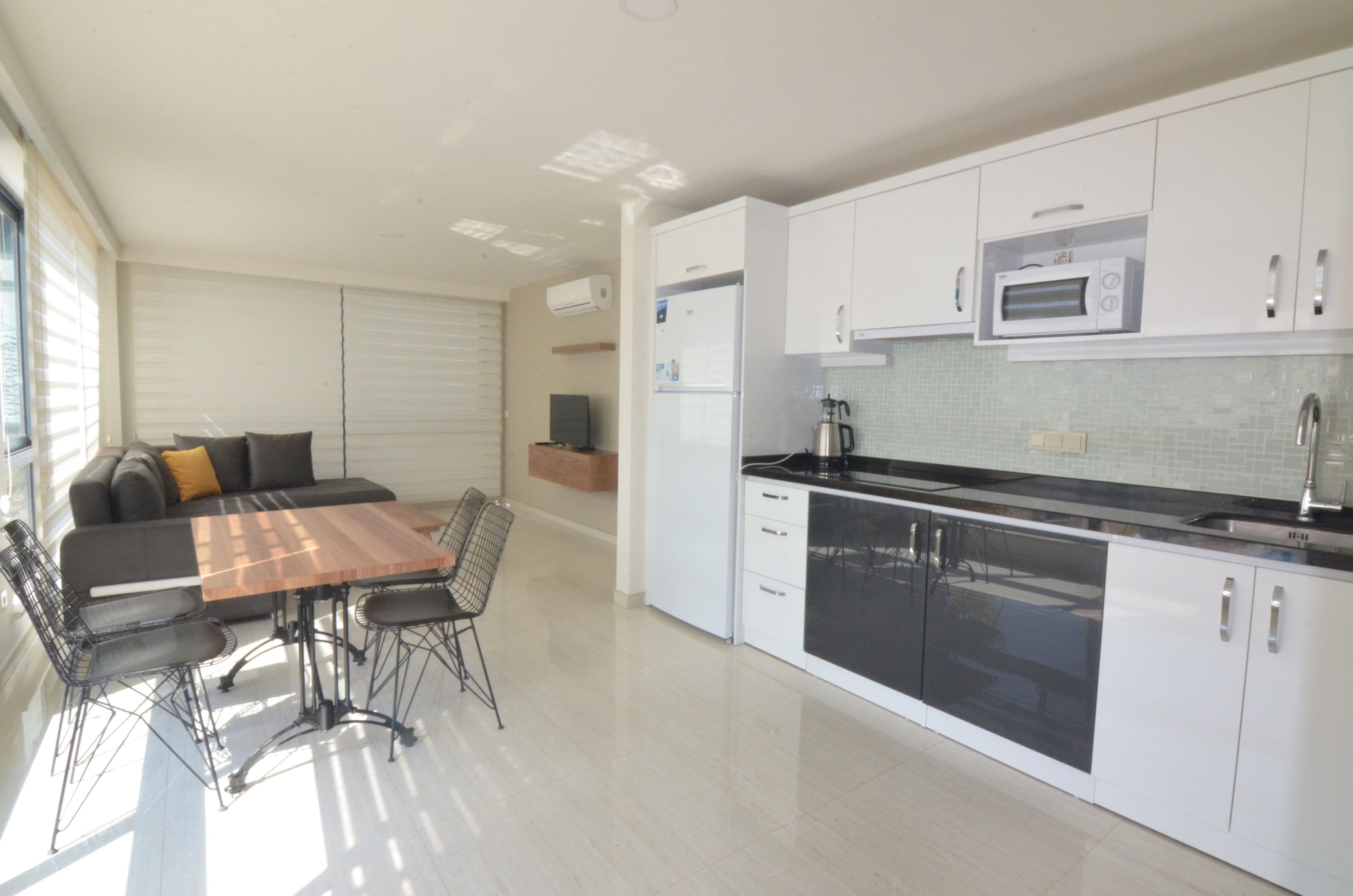 Elite Luxury Suite & Spa - 52