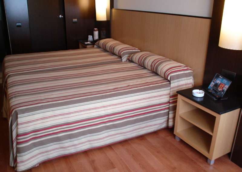 Catalonia Atenas - 54