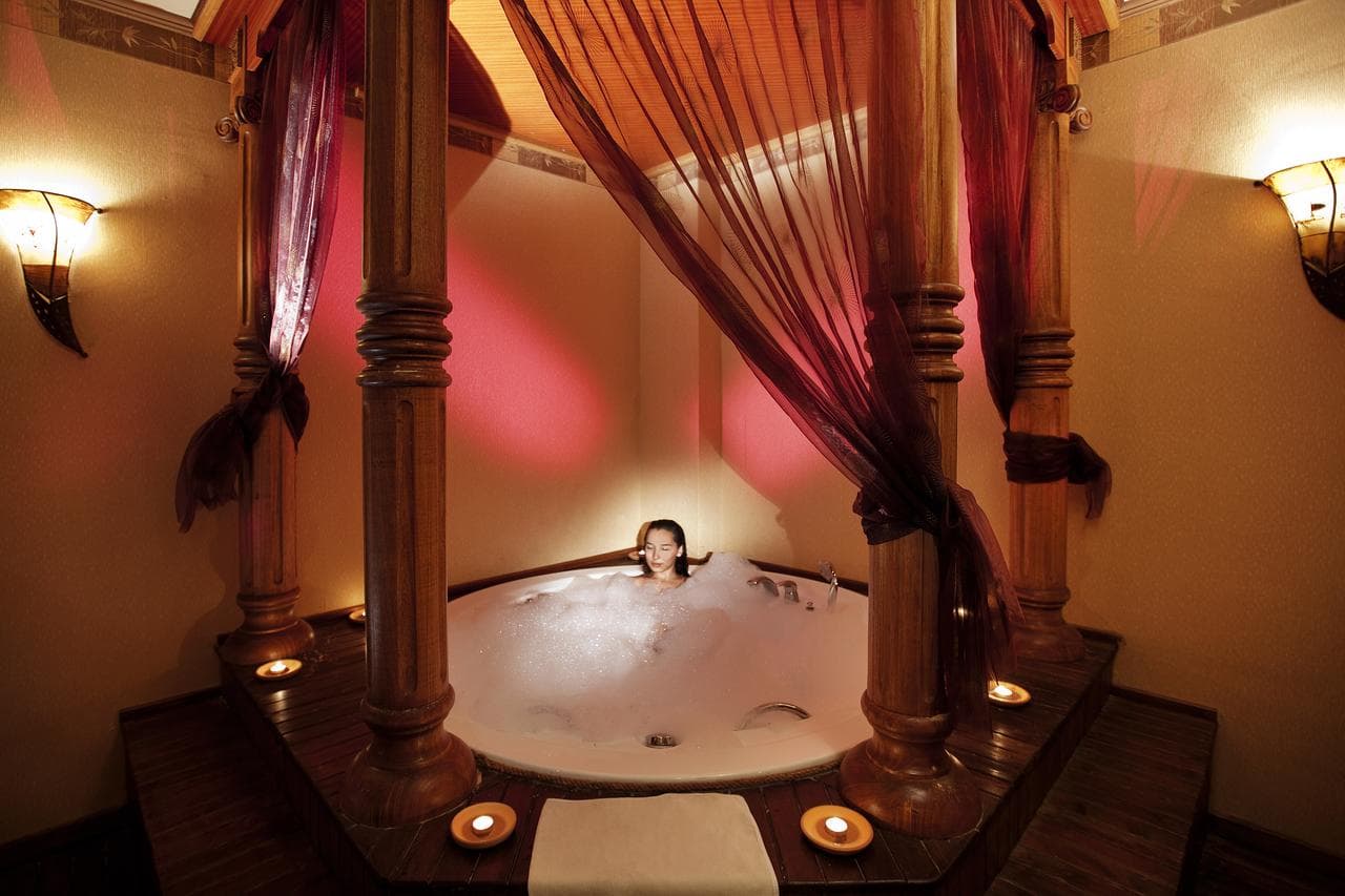 Royal Asarlik Beach Hotel - 4