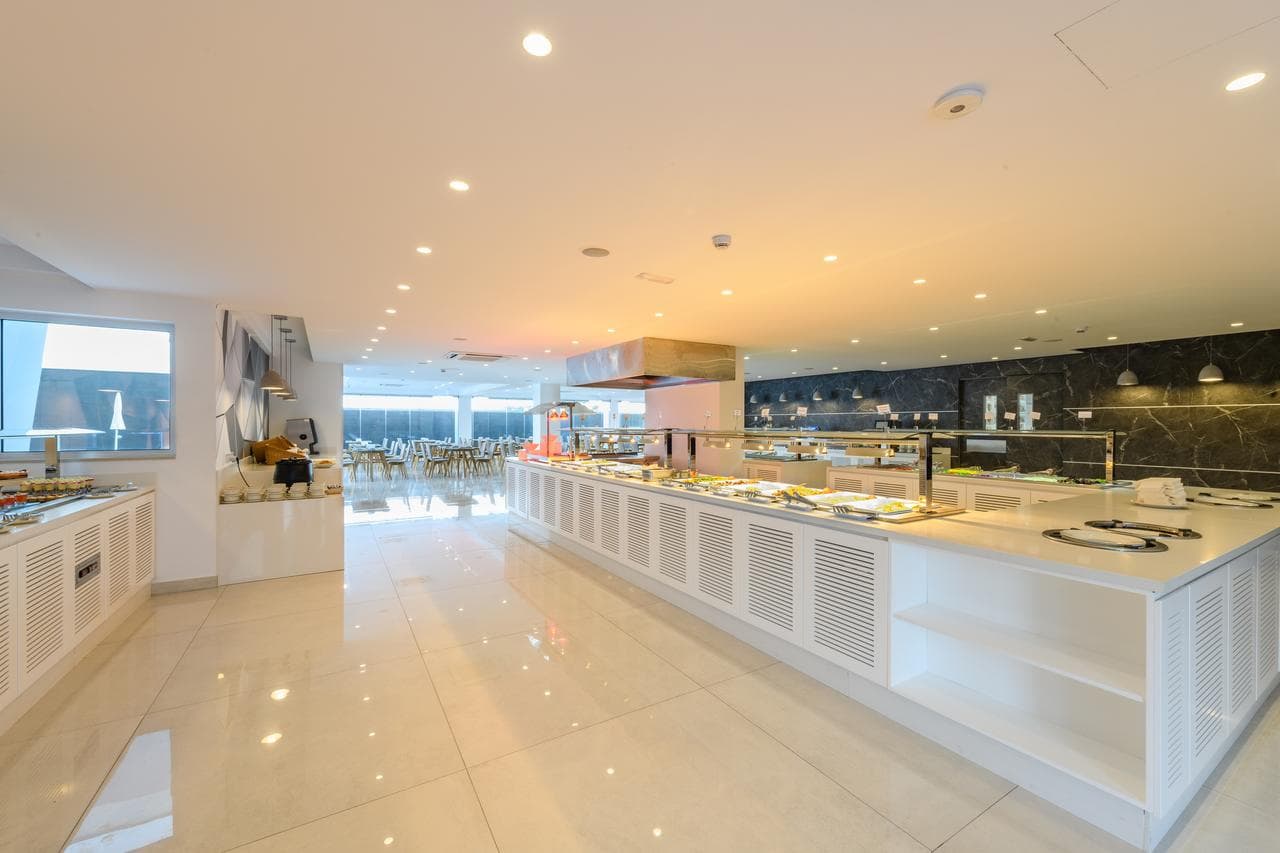 Hotel Seasons by Tasia Maris - 10