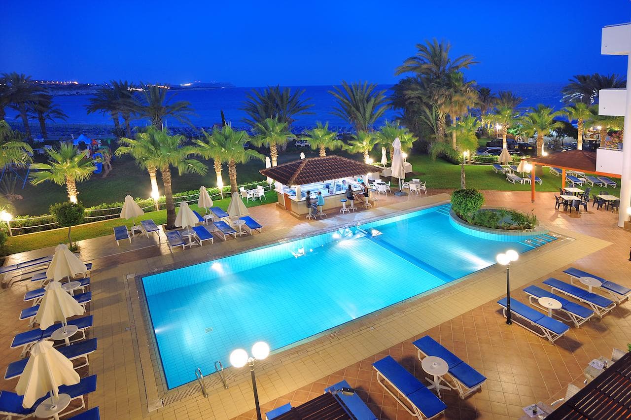 Okeanos Beach Boutique Hotel - 2