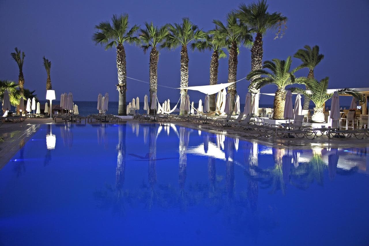 Vrissiana Beach Hotel - 5