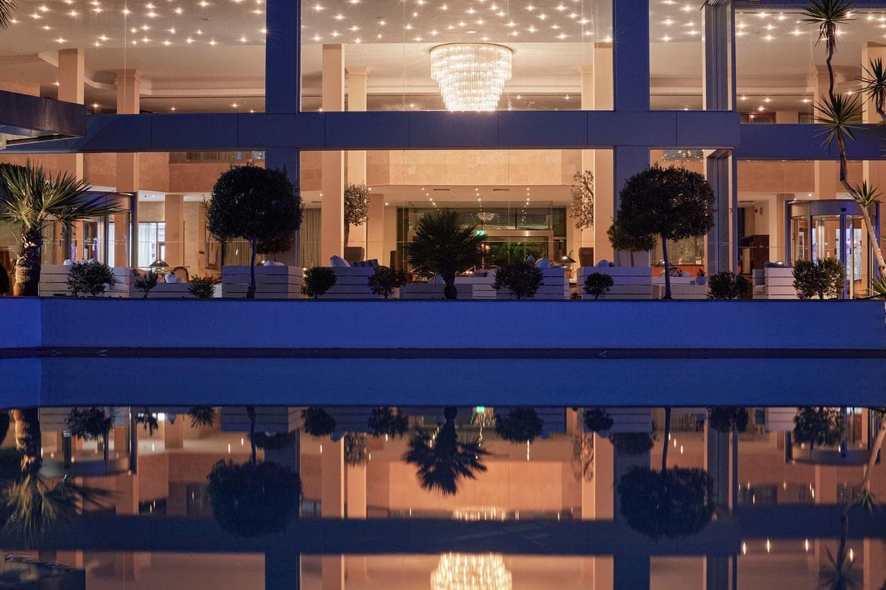 Hotel Grecian Park - 4