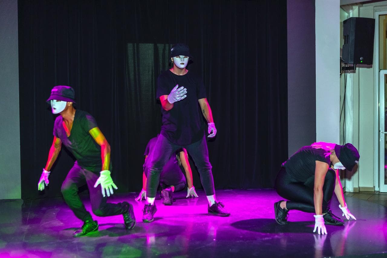 Hotel Mayfair Gardens - 8