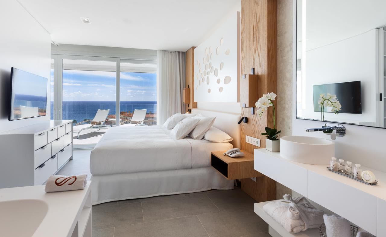Hotel Royal Hideaway Corales Suites - 3