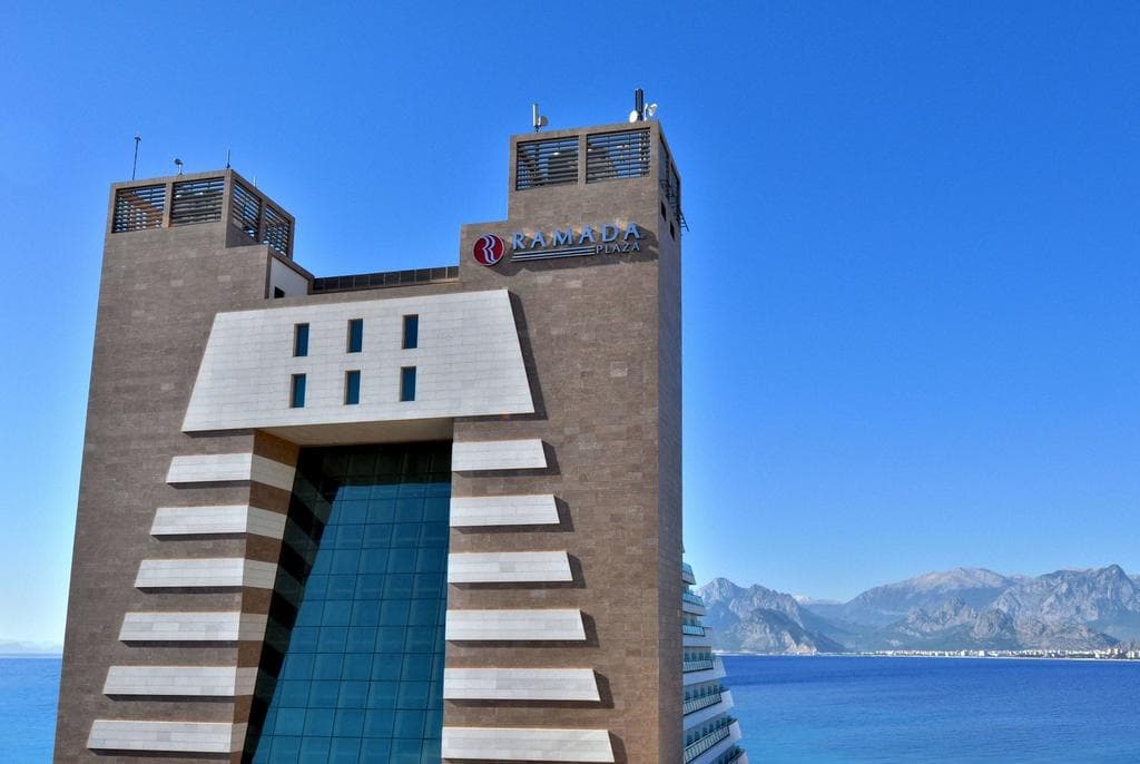Ramada Plaza by Wyndham Antalya - 3