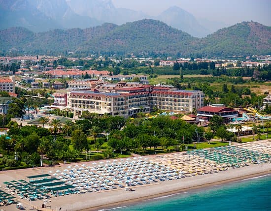 Charter Antalya - Loceanica Beach Resort Hotel