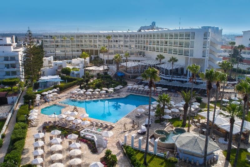 Hotel Leonardo Plaza Cypria Maris Beach Hotel & Spa