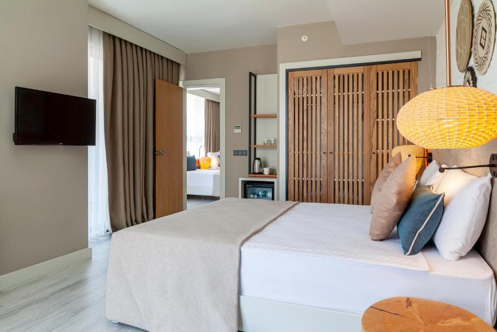 Side Royal Style Hotel - 24