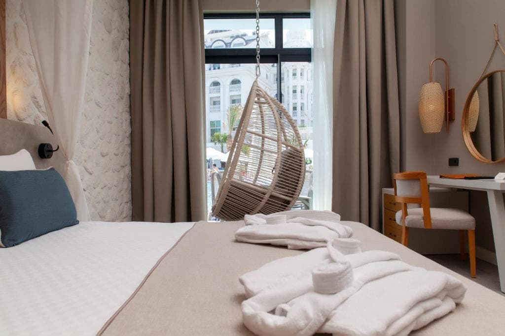 Side Royal Style Hotel - 10