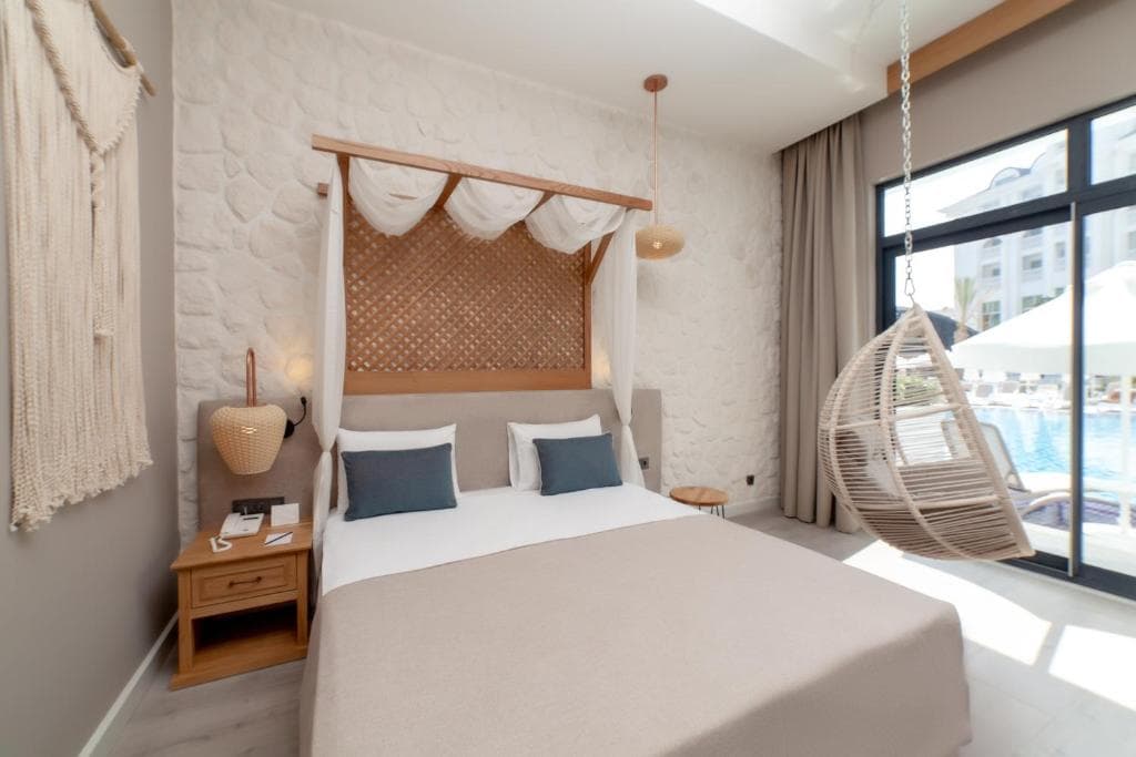 Side Royal Style Hotel - 28