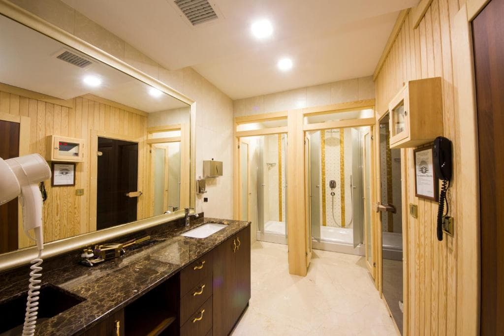 Aprilis Hotel - 39