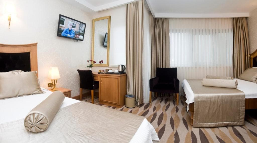 Aprilis Hotel - 45