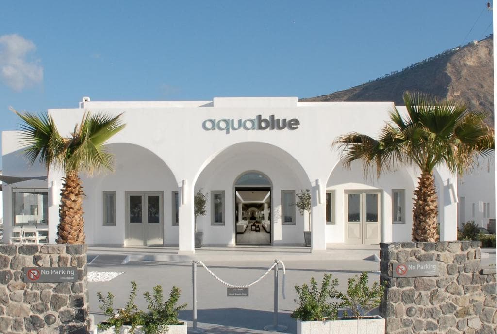 Aqua Blue Beach Hotel - 49