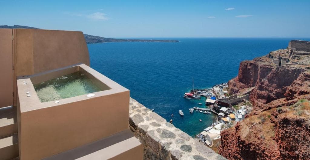 Old Castle Oia - 8