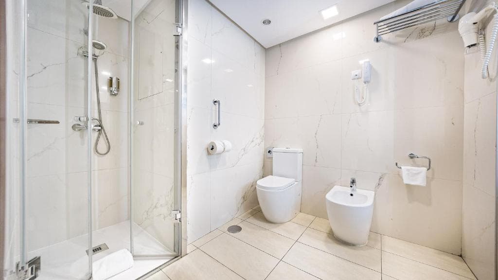 Bull Reina Isabel and Spa - 14