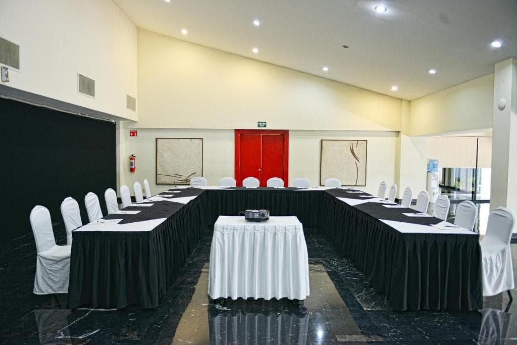 Oh! Cancun The Urban Oasis & Beach Club - 12