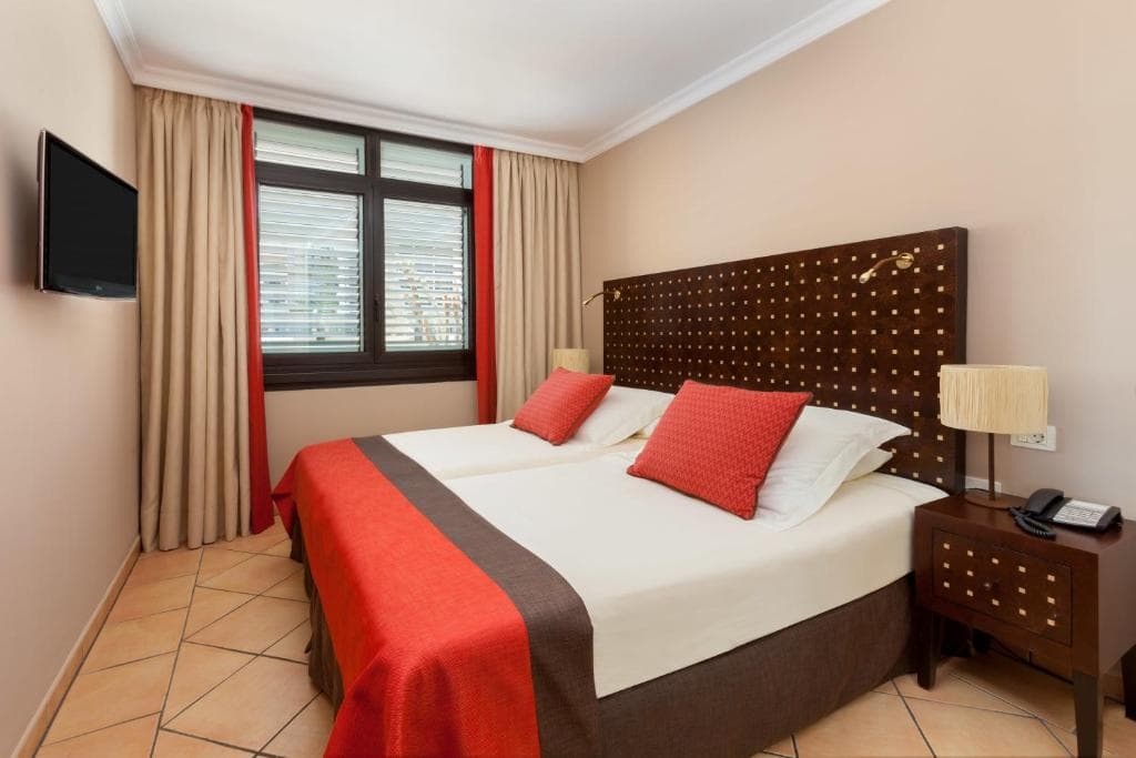 Seaside Sandy Beach - 18