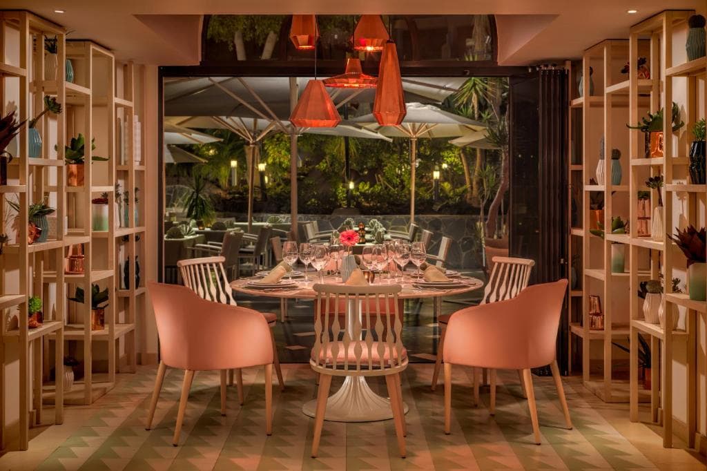 Seaside Sandy Beach - 7