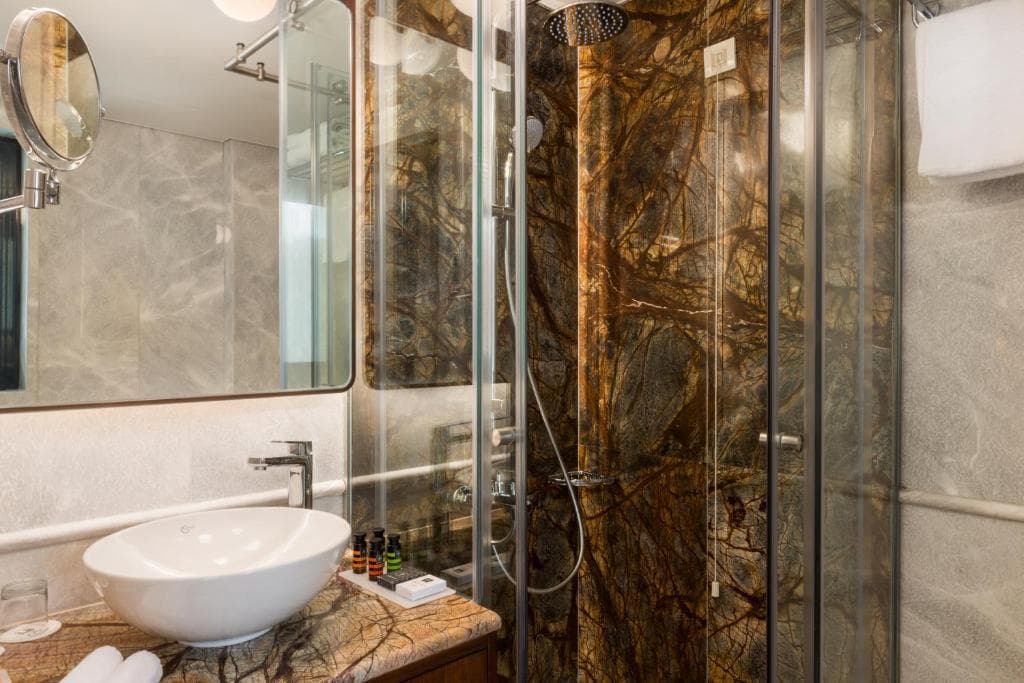 Avra City Hotel - 36