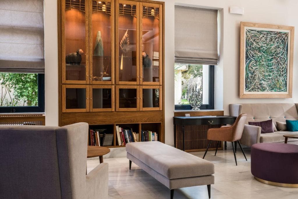Avra City Hotel - 9