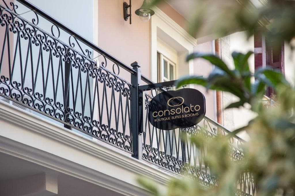 Consolato Boutique - 26