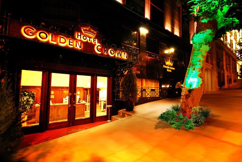 Golden Crown Hotel - 8