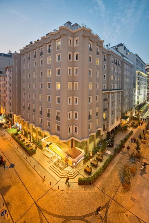 Golden Age Hotel - 7