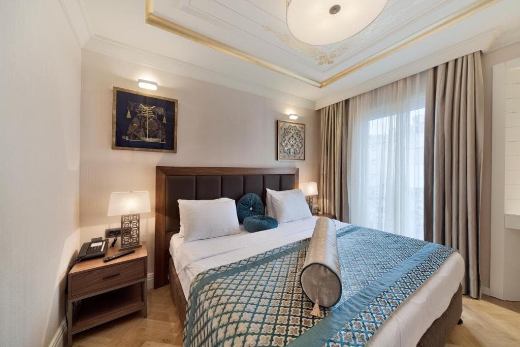 Golden Age Hotel - 29