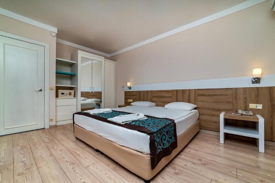 Fun & Sun Gypsophila Marina Hotel - 31