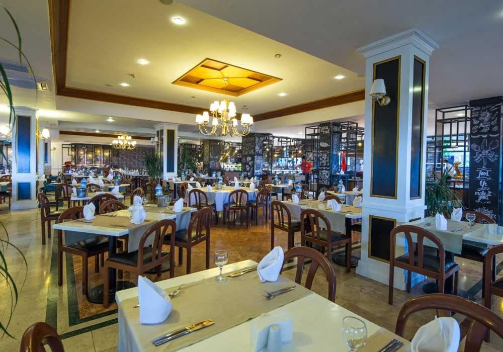 Fun & Sun Gypsophila Marina Hotel - 4