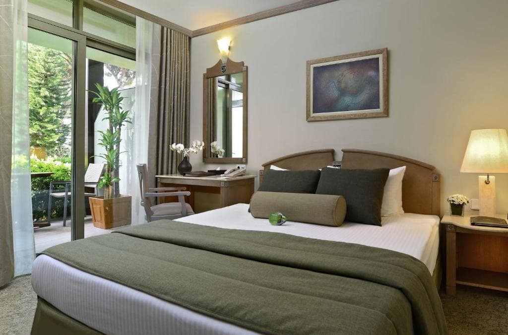 Gloria Verde Resort - 32