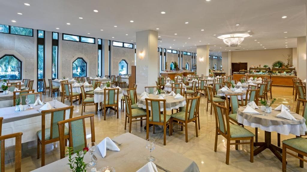 Charter Antalya - OZKAYMAK KEMER MARINA HOTEL - 15